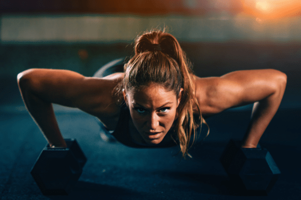 Entrenamiento de fuerza para aumentar musculatura y quemar grasa